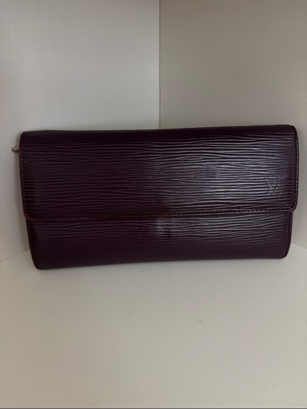 Louis Vuitton Plum Epi Leather Clutch Wallet